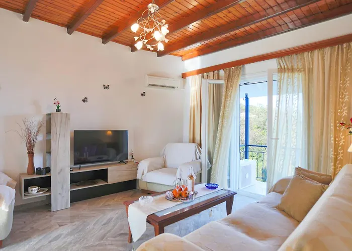 Arilia Villa